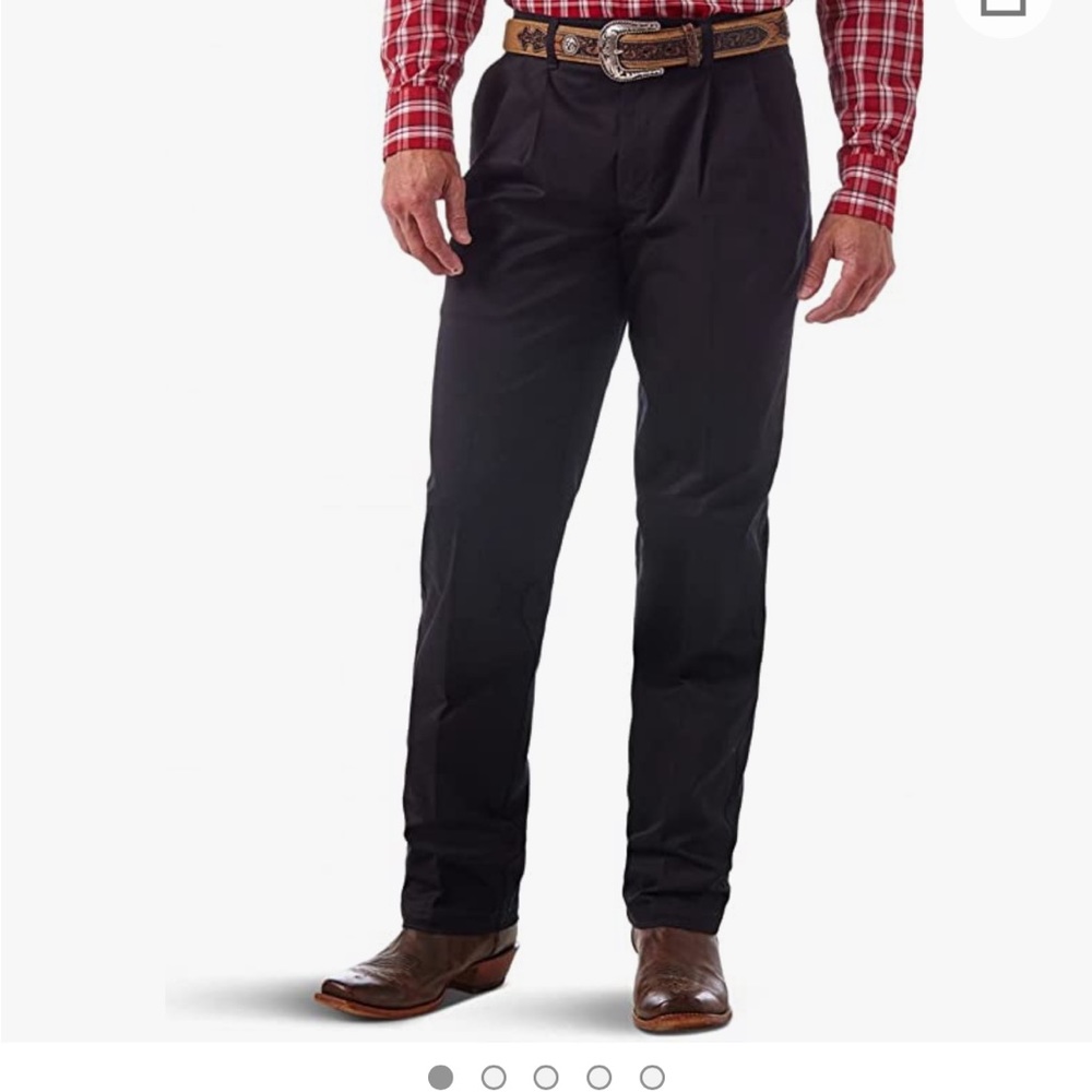 Mens wrangler Riata pants